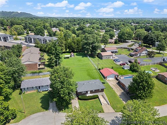 2nd image of 4012 Melvyn Drive