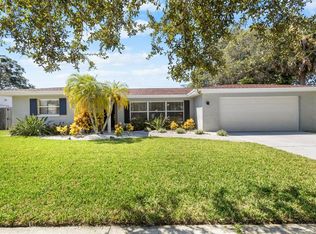 2417 Summerlin Dr, Clearwater, FL 33764