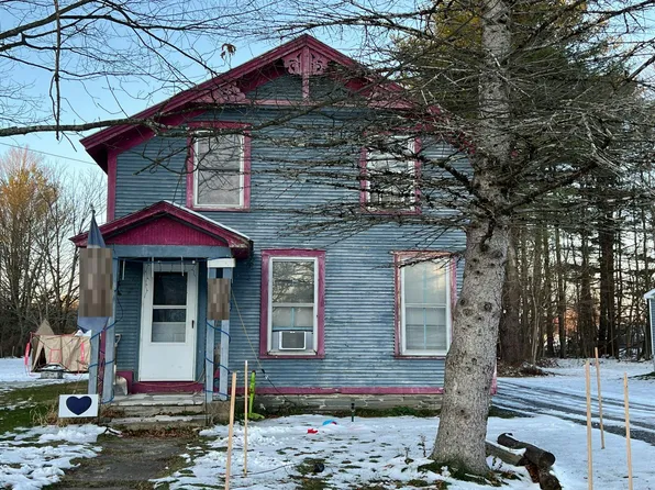 23 Cedar St, Fair Haven, VT 05743