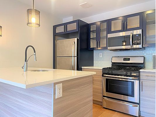 1st image of 431 Bainbridge St APT 2F