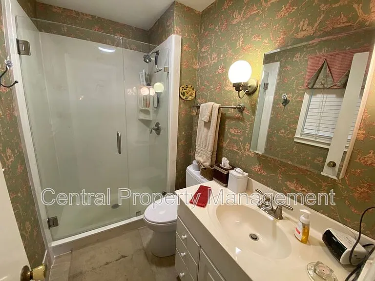 4724 Coach Hill Dr — Photo 31
