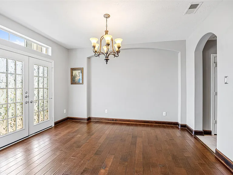 8127 Edenwood Dr — Photo 10