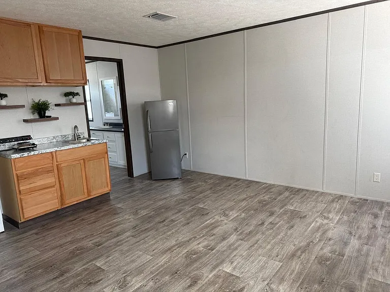 1824 Road 5730 — Photo 10