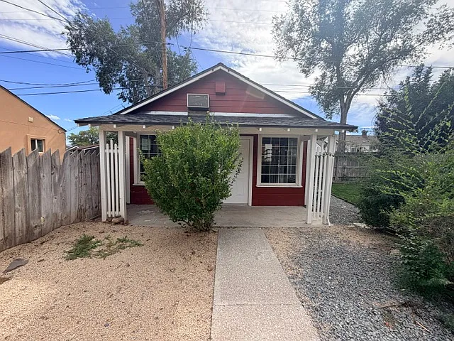 Studio, 248 sqft, $1,200 — Photo 1