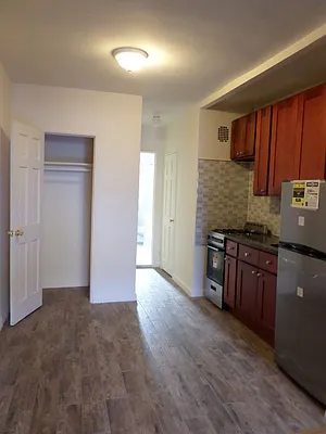 Rented by Highline Residential | media 5