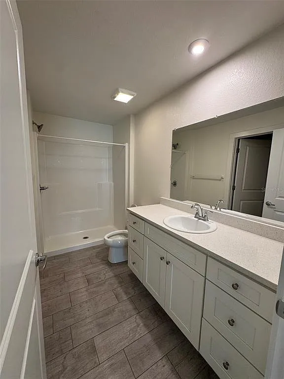 3 bed, 2.0 bath, 1196 sqft, $1,800 — Photo 4