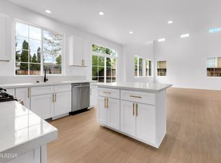 2158 Capri Ln, Sparks, NV 89434