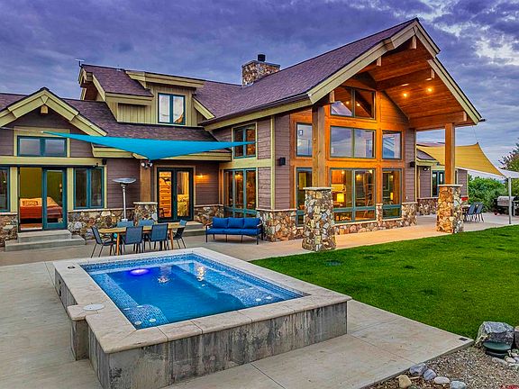 4th image of 559 Miramonte Drive