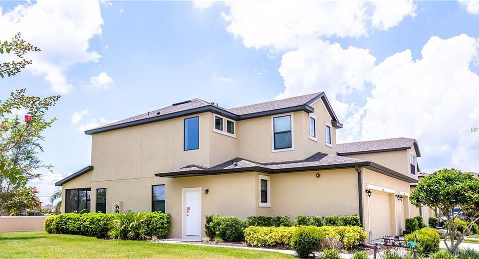 1st image of 2352 Seven Oaks Dr