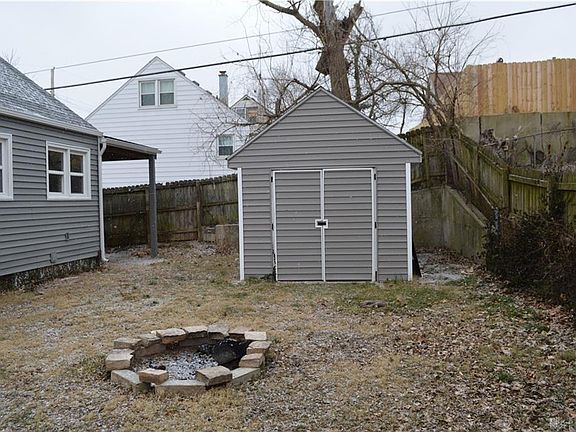 3rd image of 1608 Rangeley Ave