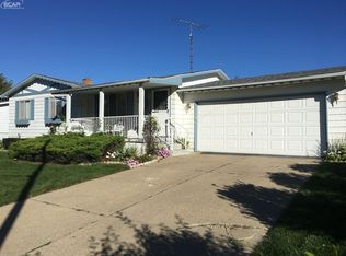 3219 Thornfield Ln, Flint, MI 48532