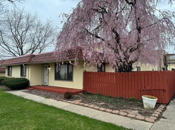 2803 Del Prado Dr, Indianapolis, IN 46227