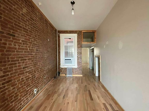 5th image of 278 Knickerbocker Ave Floor 2