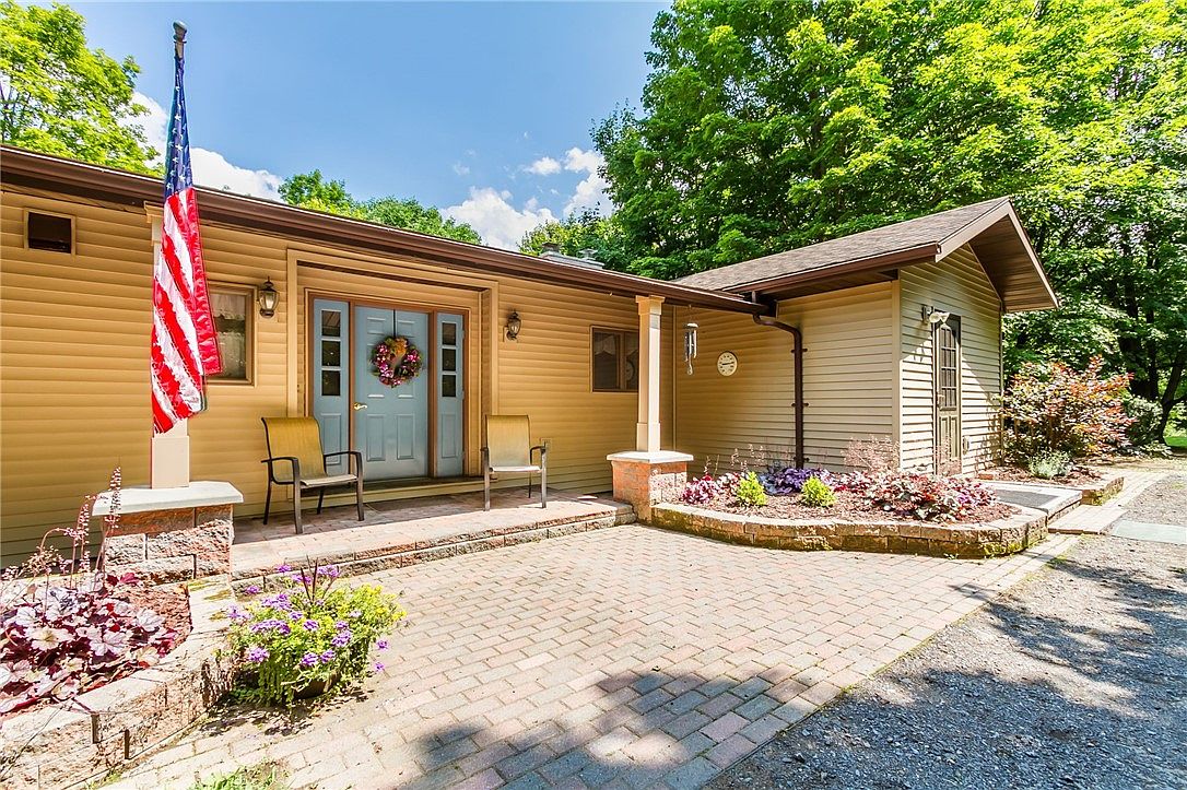 9901 Aldrich Rd, Port Byron, NY 13140 | MLS #R1488153 | Zillow