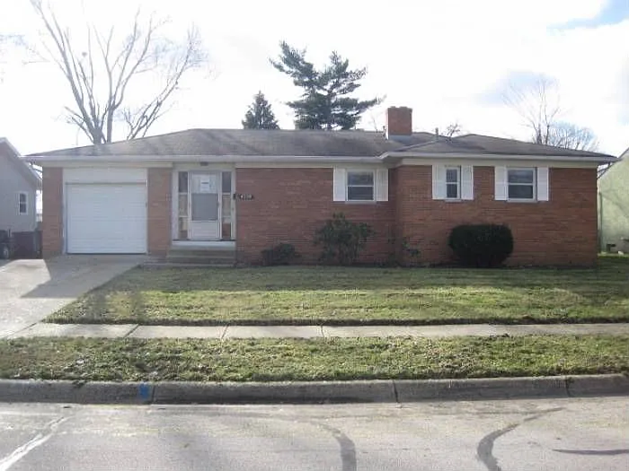 4359 E Fulton St photo 1