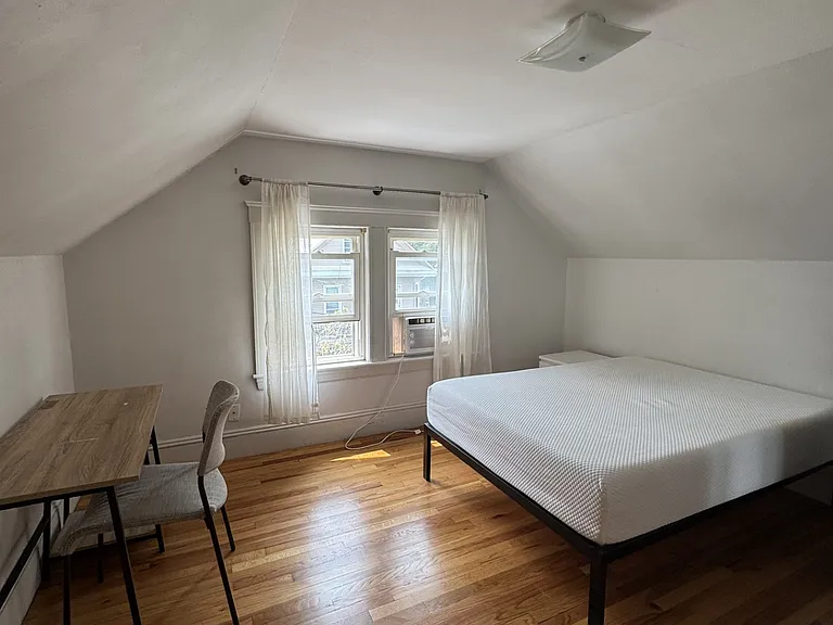 21 Sunset Rd #2 — Photo 8