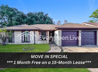 6019 Coachgate Dr, Spring, TX 77373