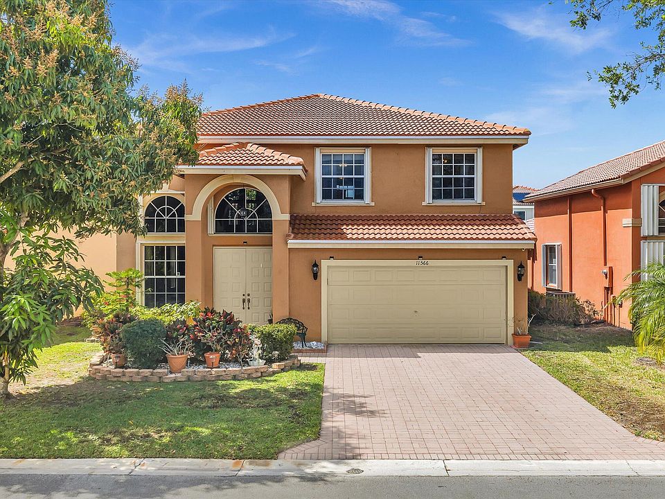 1st image of 11566 NW 5th Street