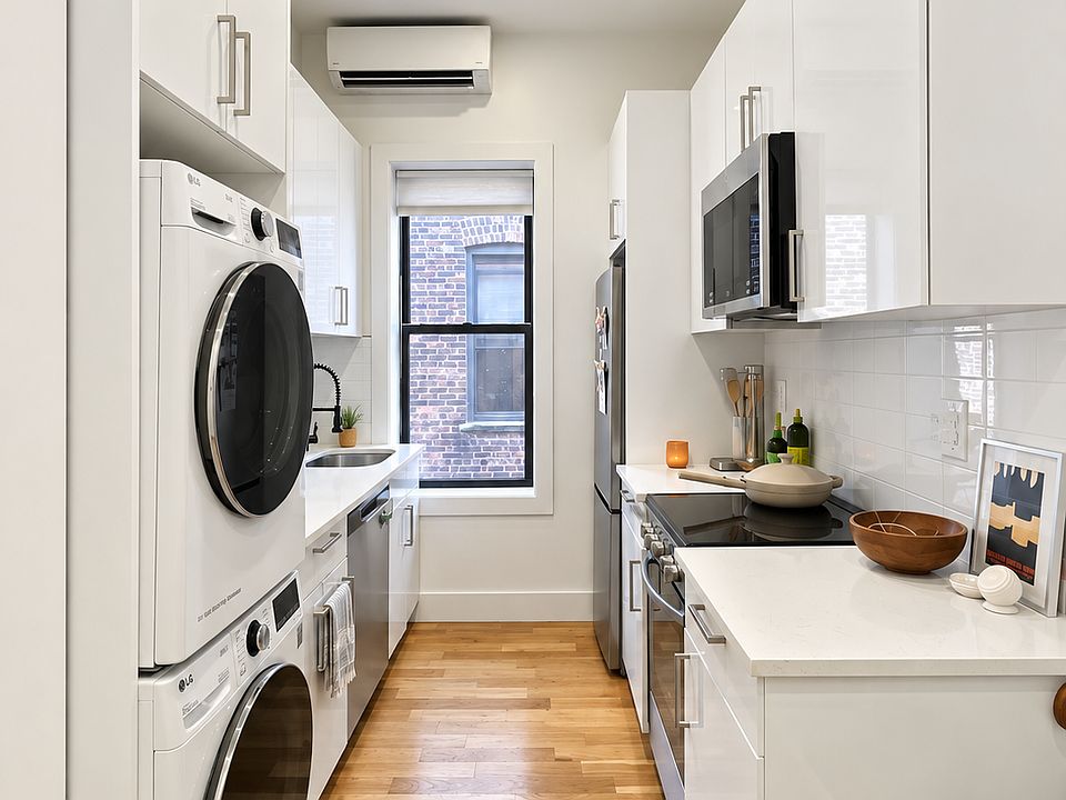 1st image of 419 16th St APT 16