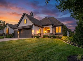 114 Wolsey Bridge Pkwy, Belton, MO 64012