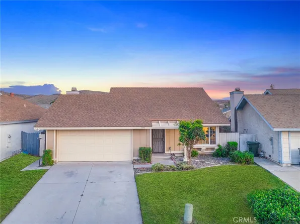 3140 Tiffany Dr, Jurupa Valley, CA 91752