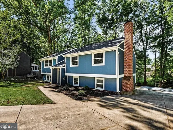6 Norman Ct, Fredericksburg, VA 22407