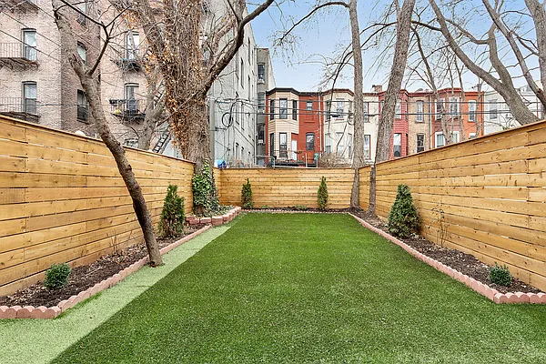 Sold by Compass | media 11