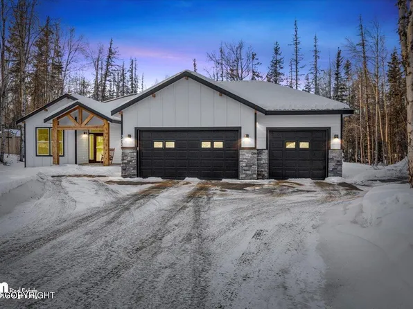3422 S Partch Dr, Wasilla, AK 99654