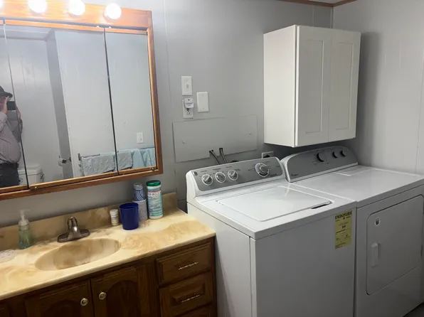 1470 Crest Rd, Gladwin, MI 48624