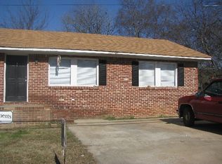 60 W Main St APT 2, Kingston, GA 30145