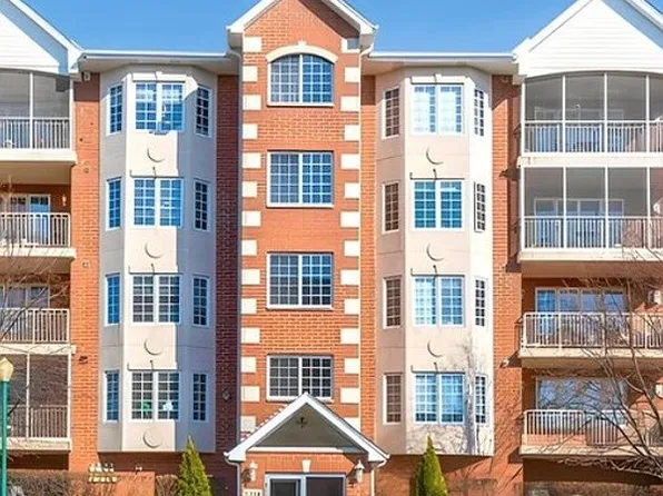7722 Greenway Blvd Unit 3SE, Tinley Park, IL 60487