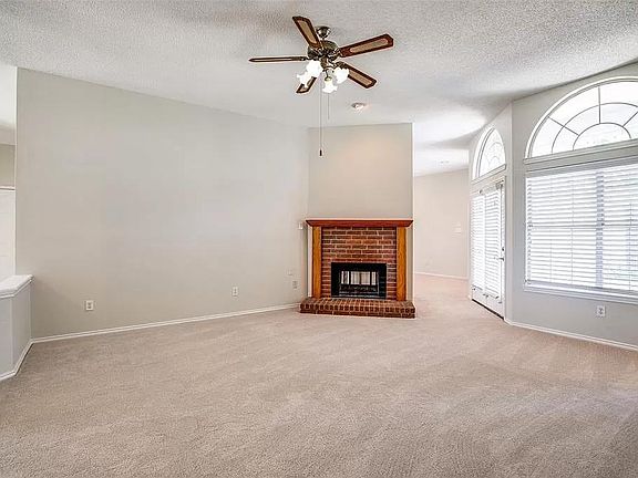 5th image of 2526 Crosslands Dr