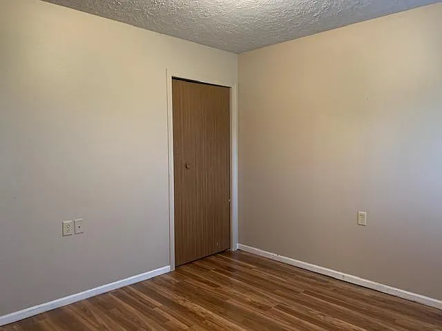 2920 Merrill St — Photo 14