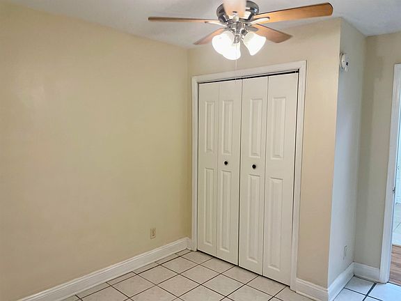 26th image of 208 W 13th St