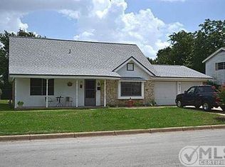 217 Appaloosa Dr, Saginaw, TX 76179