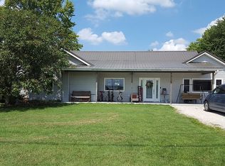 314 W Park St, Odon, IN 47562