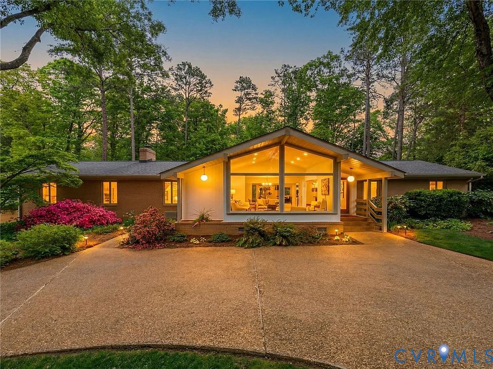 1st image of 10301 Ashcrest Pl