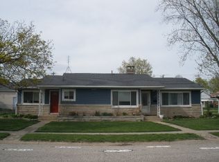 417 W South St, Bremen, IN