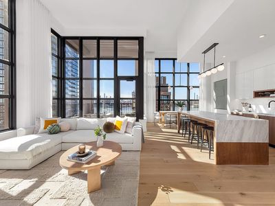 29 Huron St #PENTHOUSE F, Brooklyn, NY, 11222