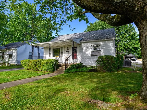 2nd image of 2727 Daviess St