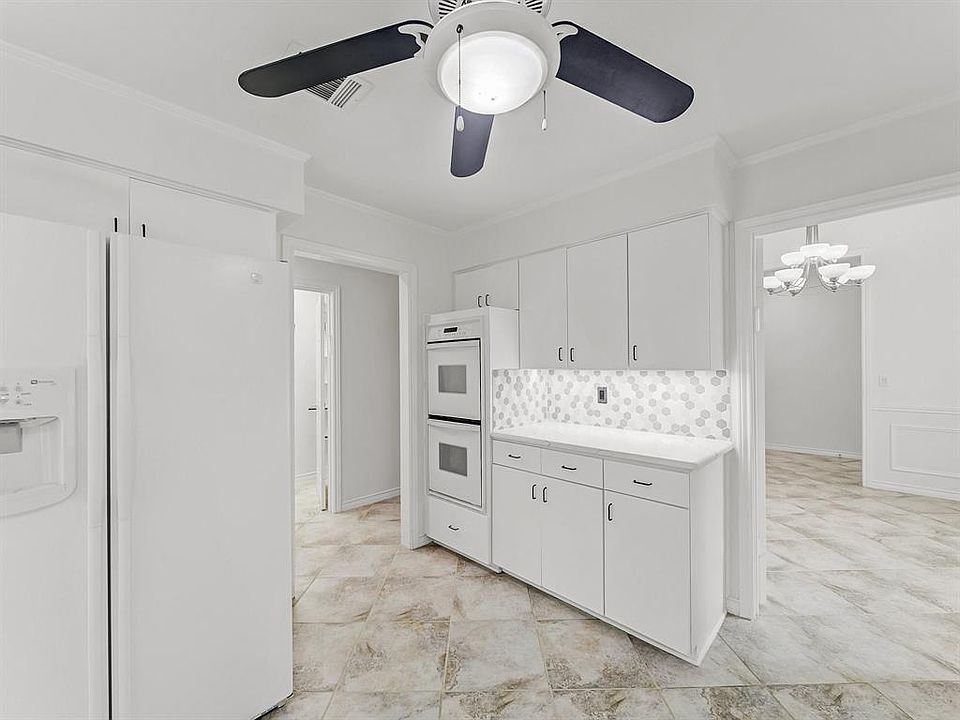 1st image of 7315 Debbe Dr #7315