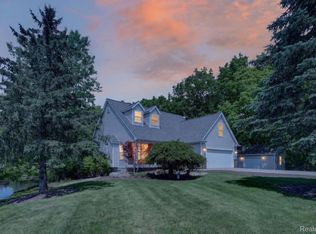 9055 Hegel Rd, Goodrich, MI 48438