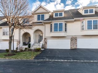 16 Ardsley Ct, Denville, NJ 07834