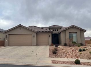 1324 W Silk Berry Dr, St George, UT 84790