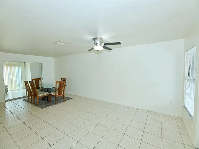2308 60th Ave W #2308 — Photo 5