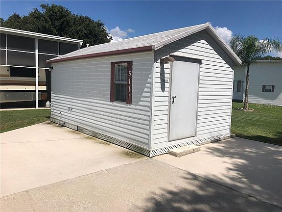 4th image of 5111 Shoreline Dr