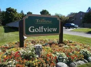 5537 Golfview Ct, Williamsburg, MI 49690