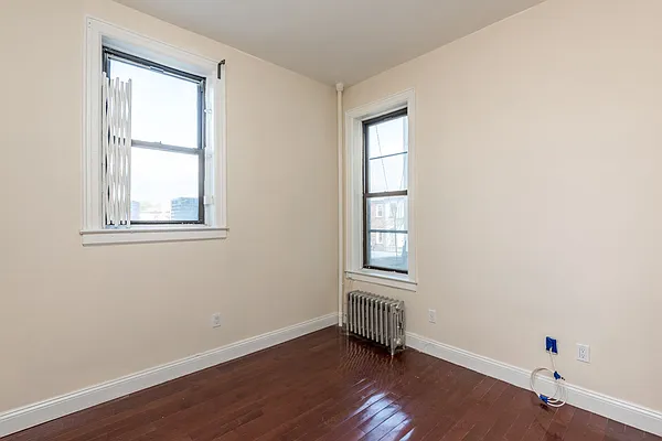 Rented by Nooklyn NYC LLC | media 11