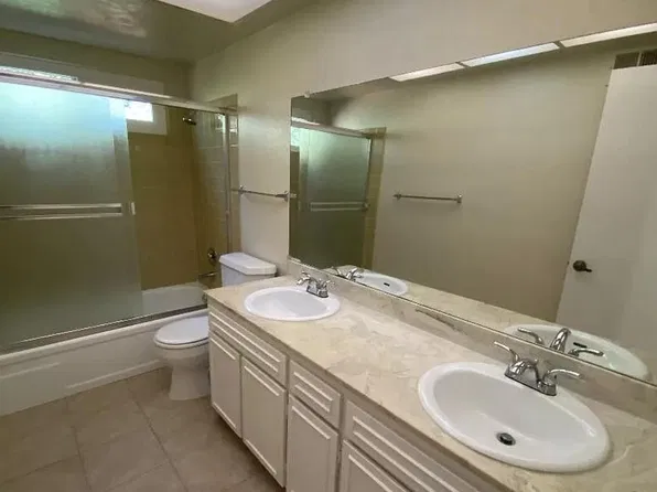 3150 Meadow View Ln, Walnut Creek, CA 94598