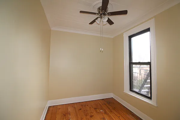Rented by Compass | media 11